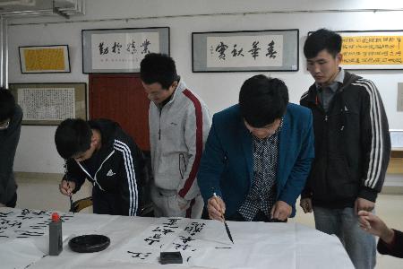 点击查看原图